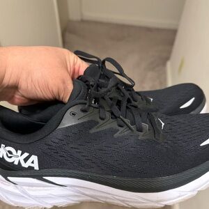 Hoka Women’s Clifton 8 sneakers
